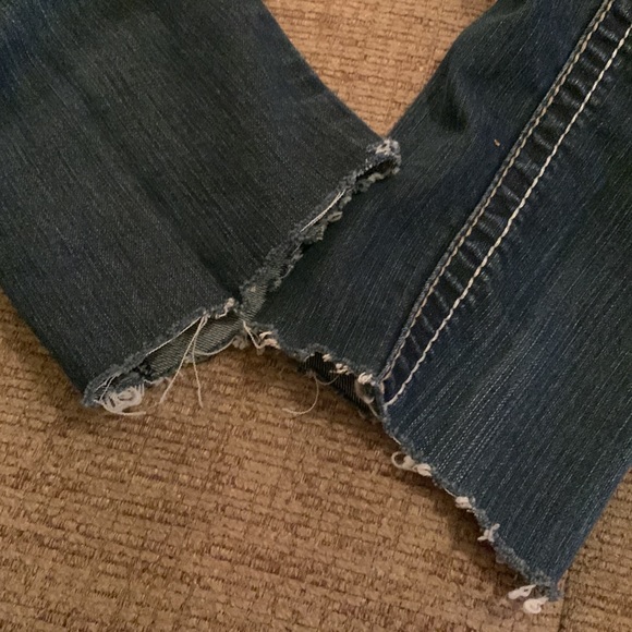 Hydraulic Distressed Light Blue Denim Capris w appliqué sequin pockets sz3/4 - Picture 10 of 10